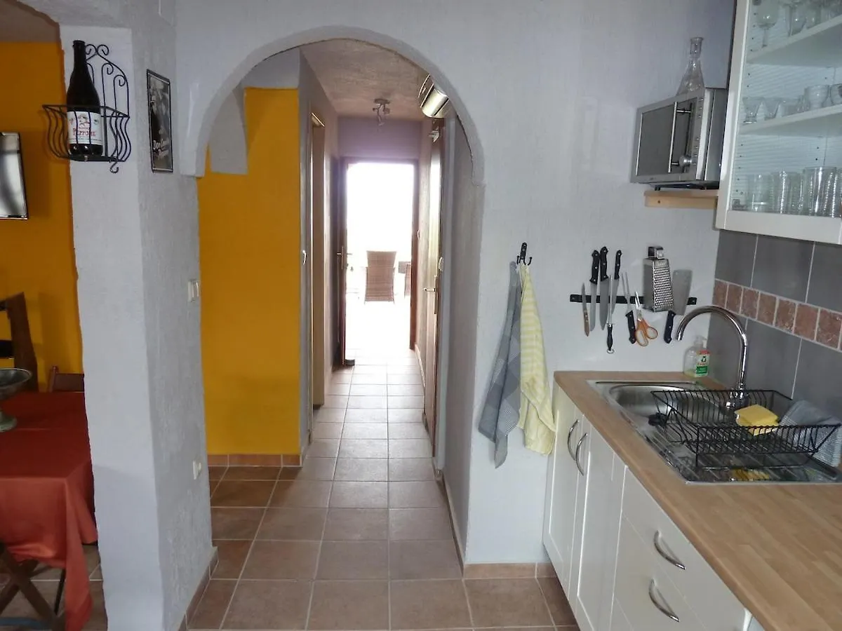 Apartment Appartment Peppone - Turm Krk Malinska Croatia